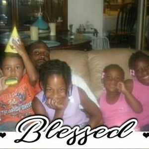 Meet your Posher, Kellee